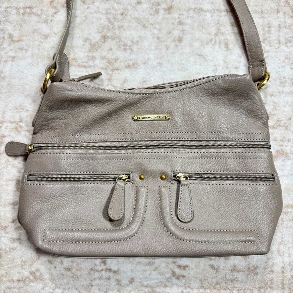 Stone Mountain Montauk Hobo Bag Women OS Taupe NEW Leather Crossbody Purse